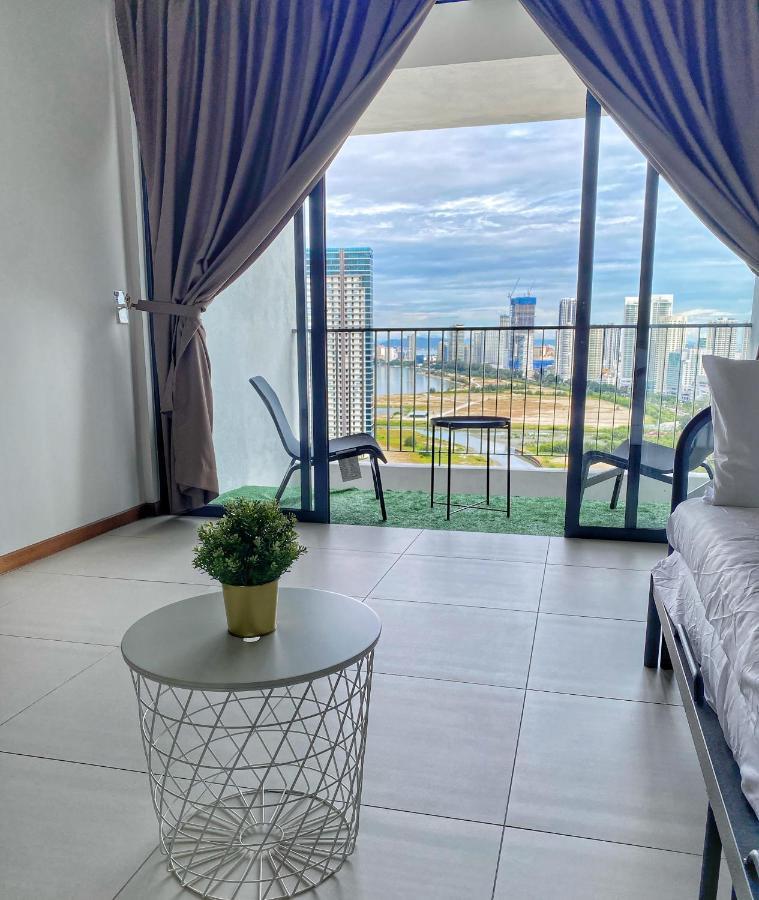 The Landmark Comfort Relax Spacious Sea View By Iz ทานจงโตก็อง ภายนอก รูปภาพ